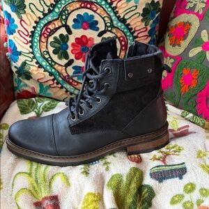 Steve Madden Black Leather and Suede Men's Boots